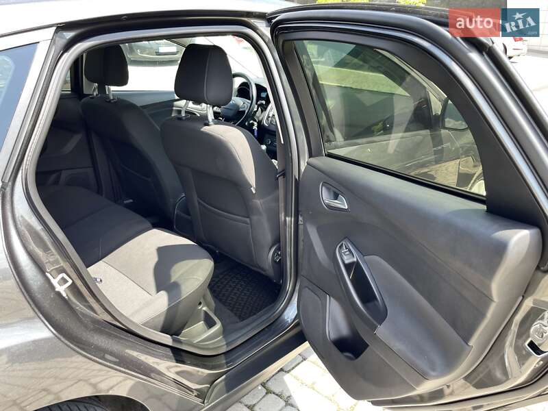 Хэтчбек Ford Focus 2017 в Львове