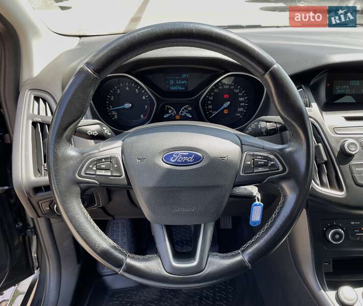 Хэтчбек Ford Focus 2017 в Львове