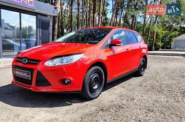 Универсал Ford Focus 2014 в 