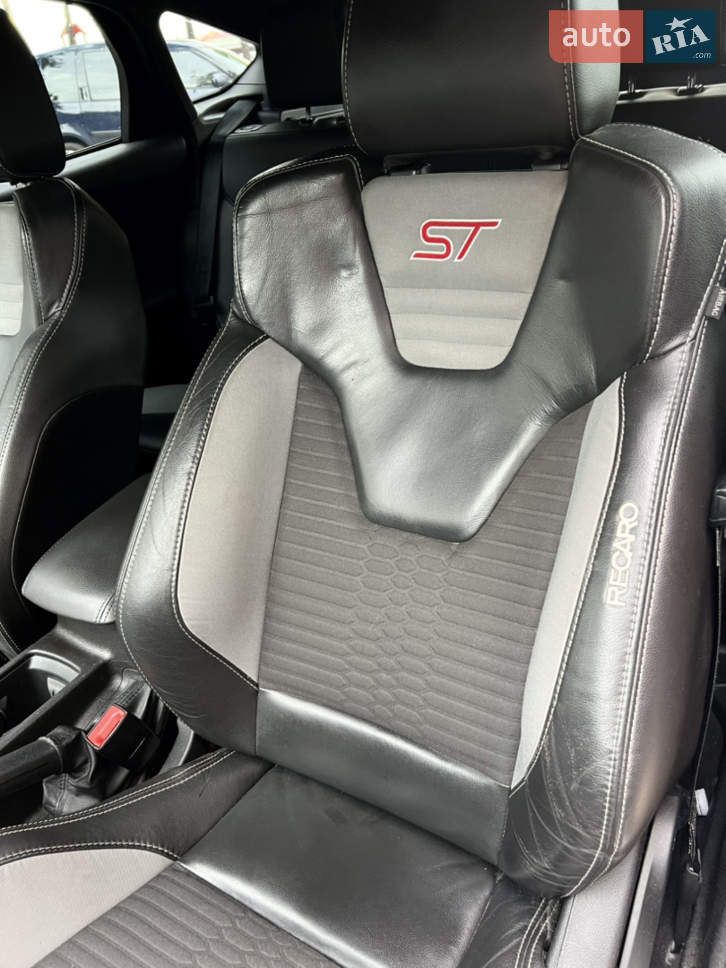 2016 Ford Focus - мініатюра 10