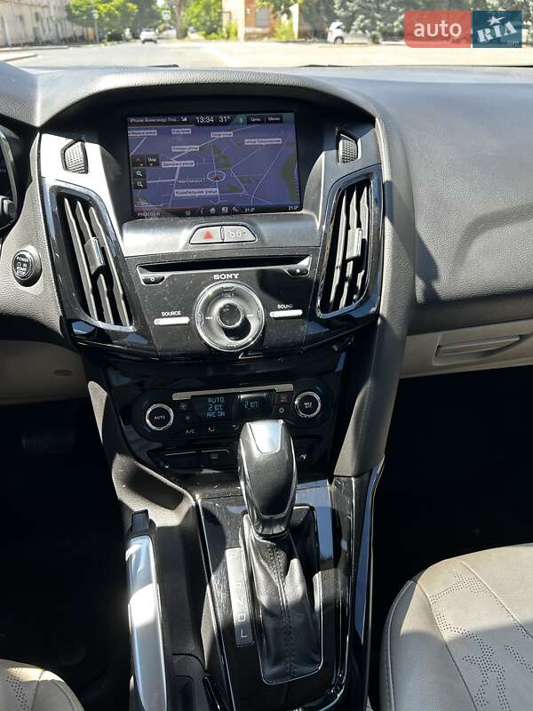 Хэтчбек Ford Focus 2012 в Черноморске