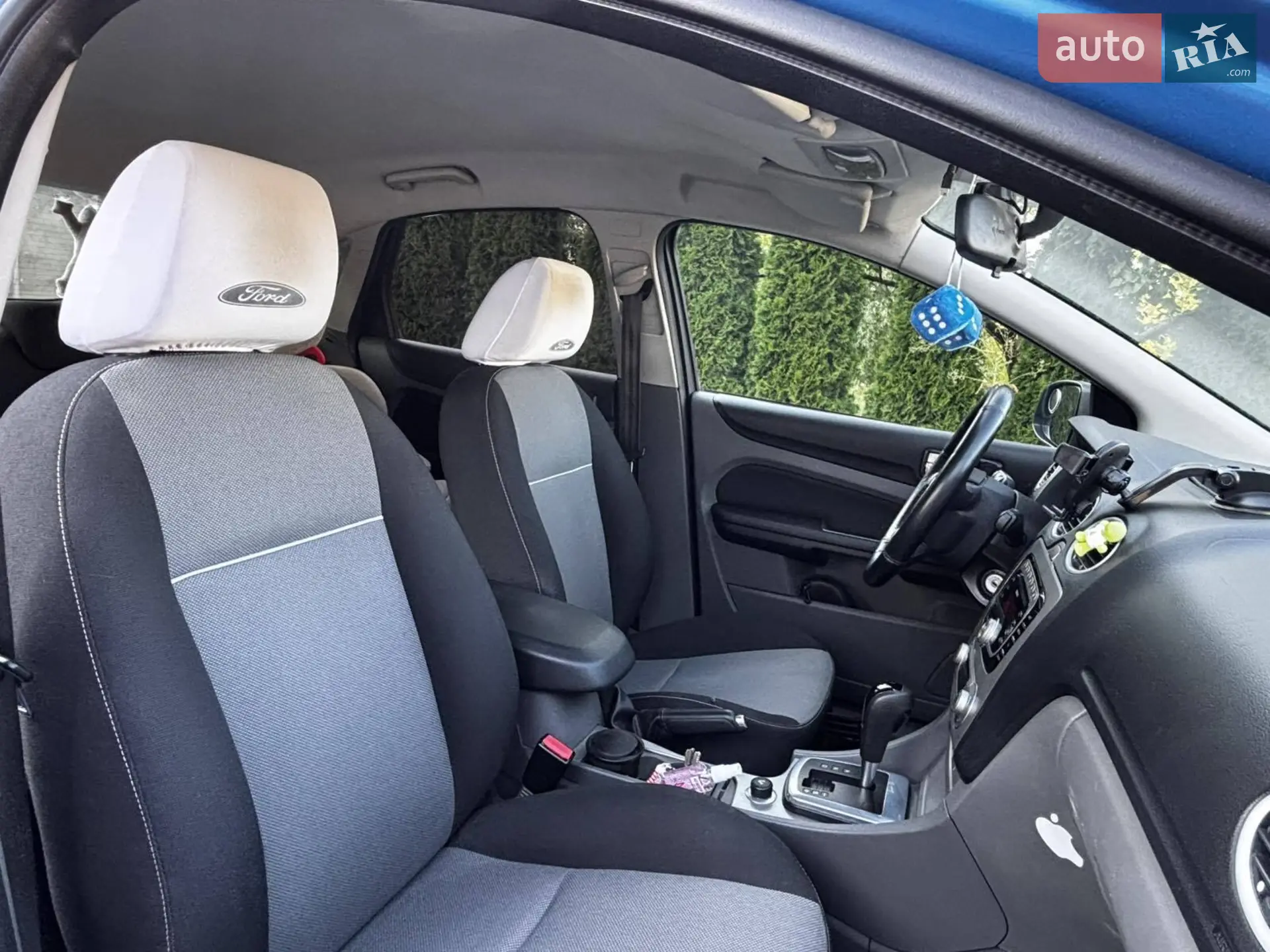 2010 Ford Focus - мініатюра 8