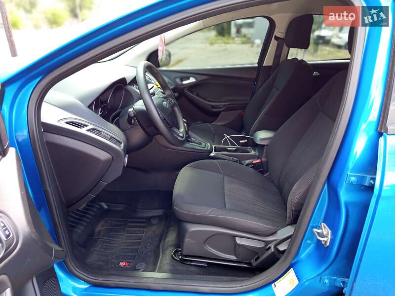 Хэтчбек Ford Focus 2016 в Киеве