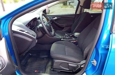 Хэтчбек Ford Focus 2016 в 