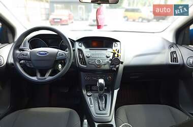 Хэтчбек Ford Focus 2016 в 
