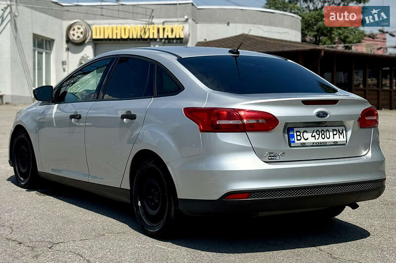 Седан Ford Focus 2015 в Запорожье