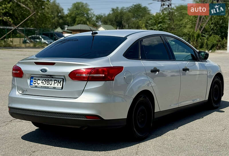Седан Ford Focus 2015 в Запорожье