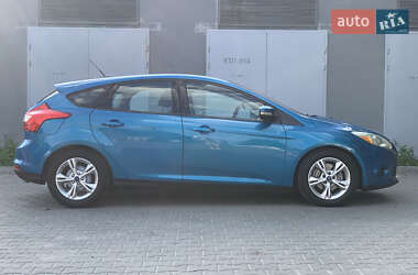 Хэтчбек Ford Focus 2014 в 