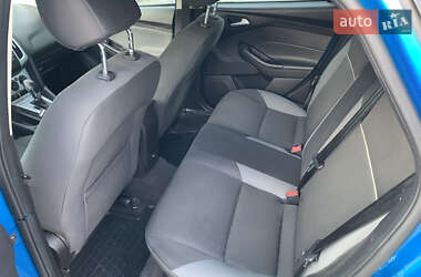 Хэтчбек Ford Focus 2014 в 