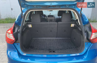 Хэтчбек Ford Focus 2014 в 