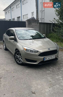Седан Ford Focus 2015 в Львові