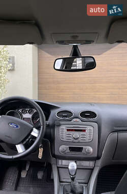 Универсал Ford Focus 2009 в 