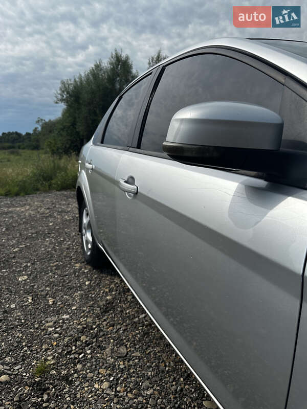Седан Ford Focus 2008 в Виннице