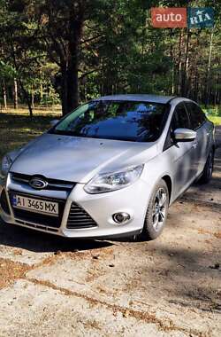 Седан Ford Focus 2013 в 