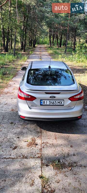 Седан Ford Focus 2013 в Бородянці