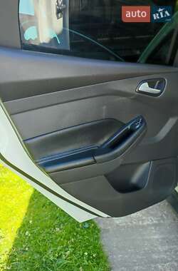 Универсал Ford Focus 2013 в 