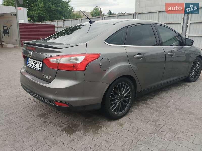 Седан Ford Focus 2013 в Львове
