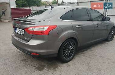 Седан Ford Focus 2013 в 