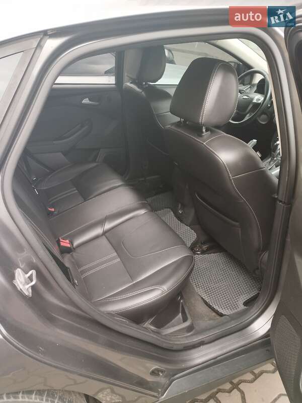 Седан Ford Focus 2013 в Львове