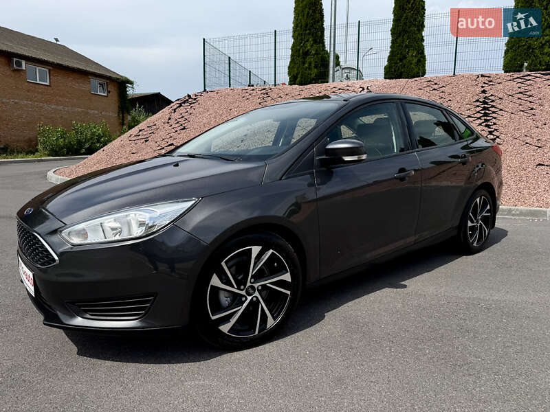Седан Ford Focus 2015 в Виннице