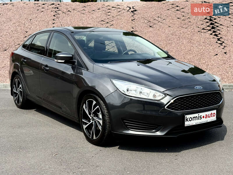 Седан Ford Focus 2015 в Виннице