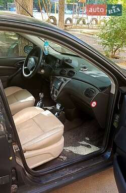 Хетчбек Ford Focus 2001 в Одесі
