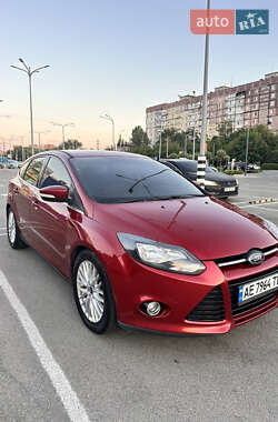 Хэтчбек Ford Focus 2014 в Днепре