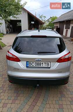 Универсал Ford Focus 2012 в 