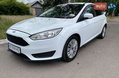Хэтчбек Ford Focus 2018 в 