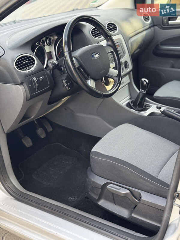 Универсал Ford Focus 2010 в Великой Багачке