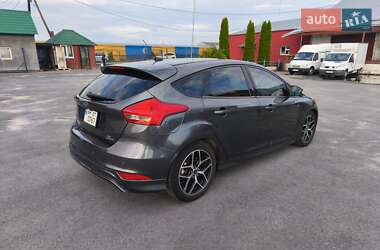 Хетчбек Ford Focus 2016 в 