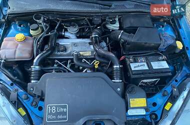 Хетчбек Ford Focus 2000 в Бориславі