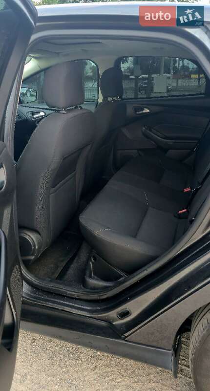 Седан Ford Focus 2015 в Днепре