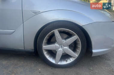 Хэтчбек Ford Focus 2003 в 