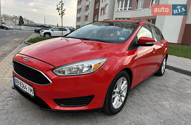 Седан Ford Focus 2015 в 