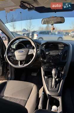 Седан Ford Focus 2017 в 