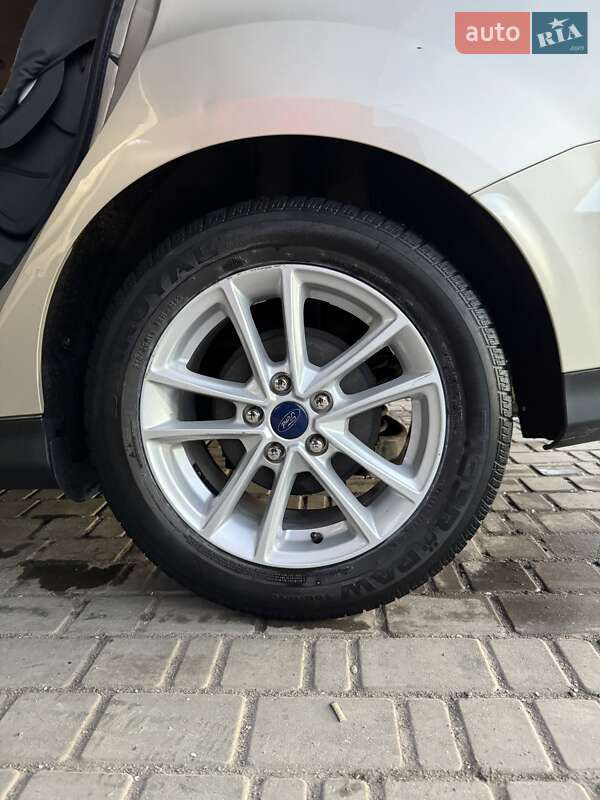 Седан Ford Focus 2017 в Одессе