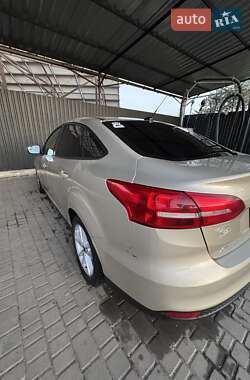 Седан Ford Focus 2017 в 