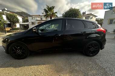 Хэтчбек Ford Focus 2016 в 