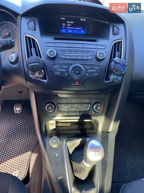 Хэтчбек Ford Focus 2017 в Кропивницком