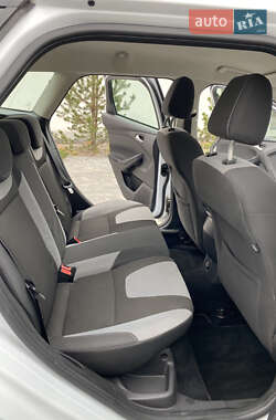 Универсал Ford Focus 2011 в 