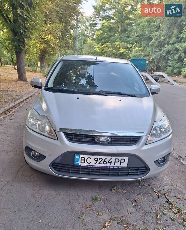 Ford Focus 2011