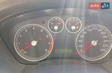 Хэтчбек Ford Focus 2008 в Коростене
