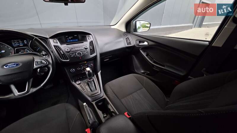 Седан Ford Focus 2015 в Киеве