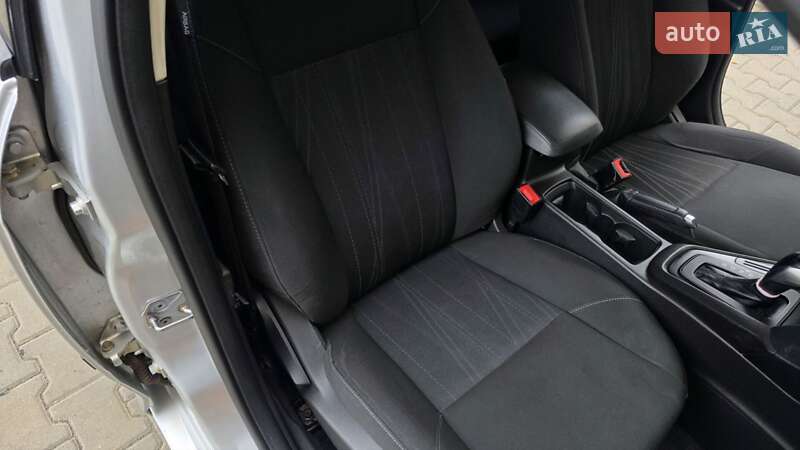 Седан Ford Focus 2015 в Киеве