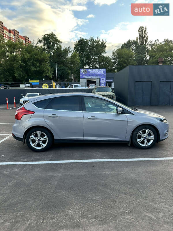 Хэтчбек Ford Focus 2013 в Киеве