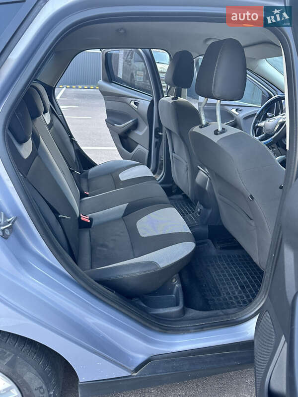 Хэтчбек Ford Focus 2013 в Киеве
