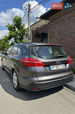 Универсал Ford Focus 2016 в 