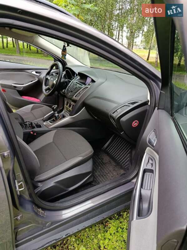 Универсал Ford Focus 2013 в Конотопе фото 10 Универсал Ford Focus 2013 в Конотопе