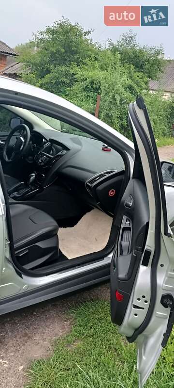 Хэтчбек Ford Focus 2014 в Хмельницком